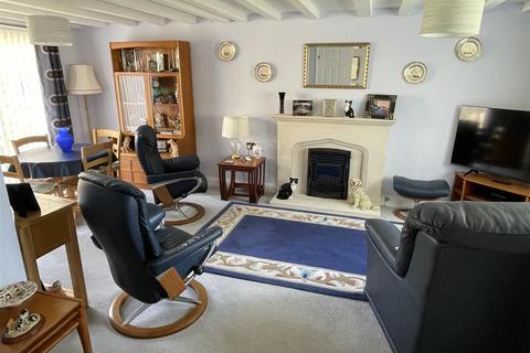 2 bedroom terraced house for sale, Chardwar Gardens, Bourton-on-the-Water