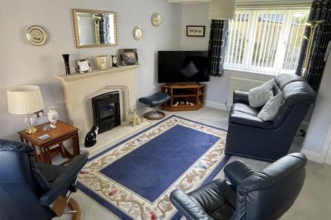 2 bedroom terraced house for sale, Chardwar Gardens, Bourton-on-the-Water