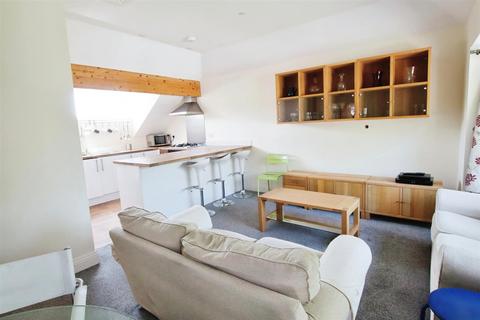 1 bedroom penthouse for sale, Thorold Road, Bitterne Park, Southampton