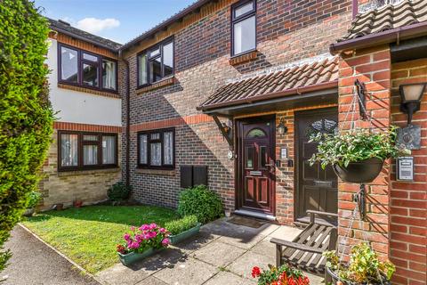 2 bedroom retirement property for sale, Windmill Court, East Wittering, Chichester