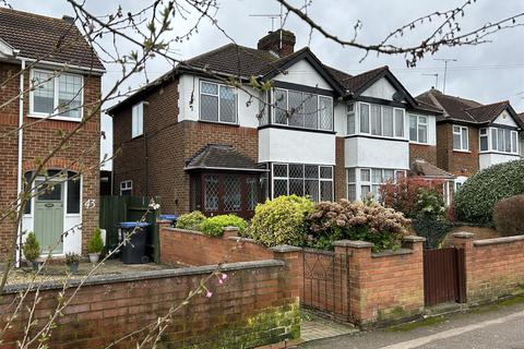 3 bedroom semi-detached house for sale, Homestead Road, Hatfield