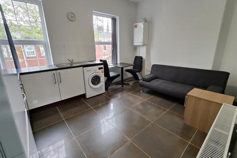 1 bedroom flat to rent, 1-bed Flat to let on Schleswig Street, Preston
