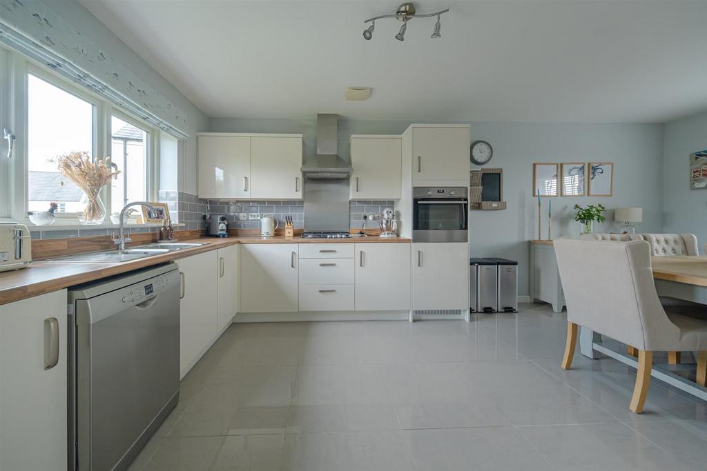 Kitchen/breakfast room