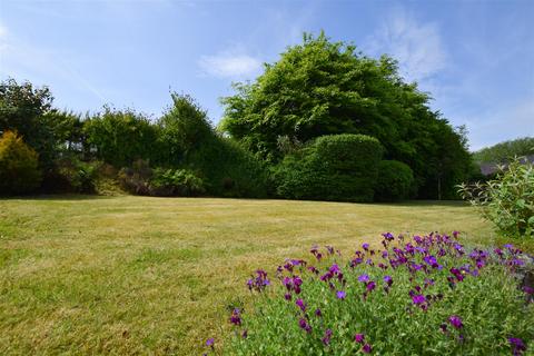 3 bedroom detached bungalow for sale, Hermon, Glogue