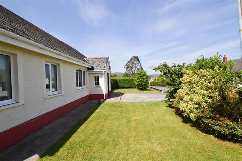 3 bedroom detached bungalow for sale, Hermon, Glogue