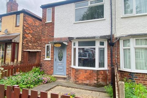 2 bedroom semi-detached house for sale, Huntley Drive, Hull