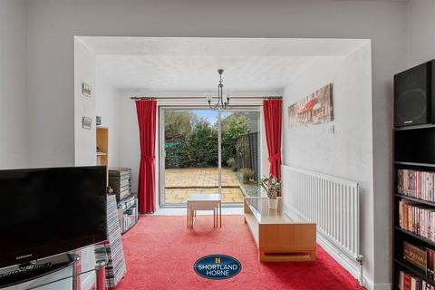 58 Alpine Rise, Coventry, CV3 6NR