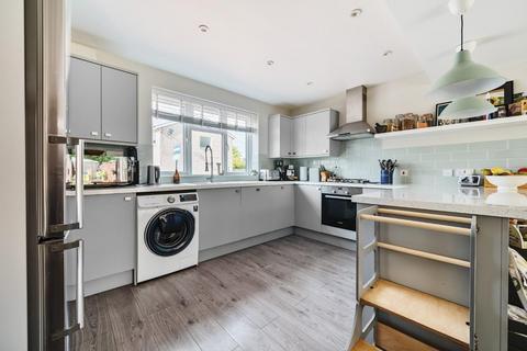 150 Bracondale Road, London, SE2 9EF