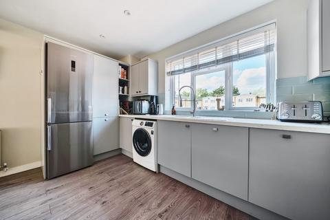 150 Bracondale Road, London, SE2 9EF