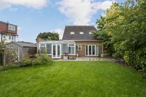 4 bedroom house for sale, Windermere Avenue, Merton Park, SW19