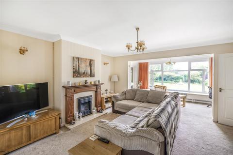 3 bedroom detached bungalow for sale, The Breach, Devizes