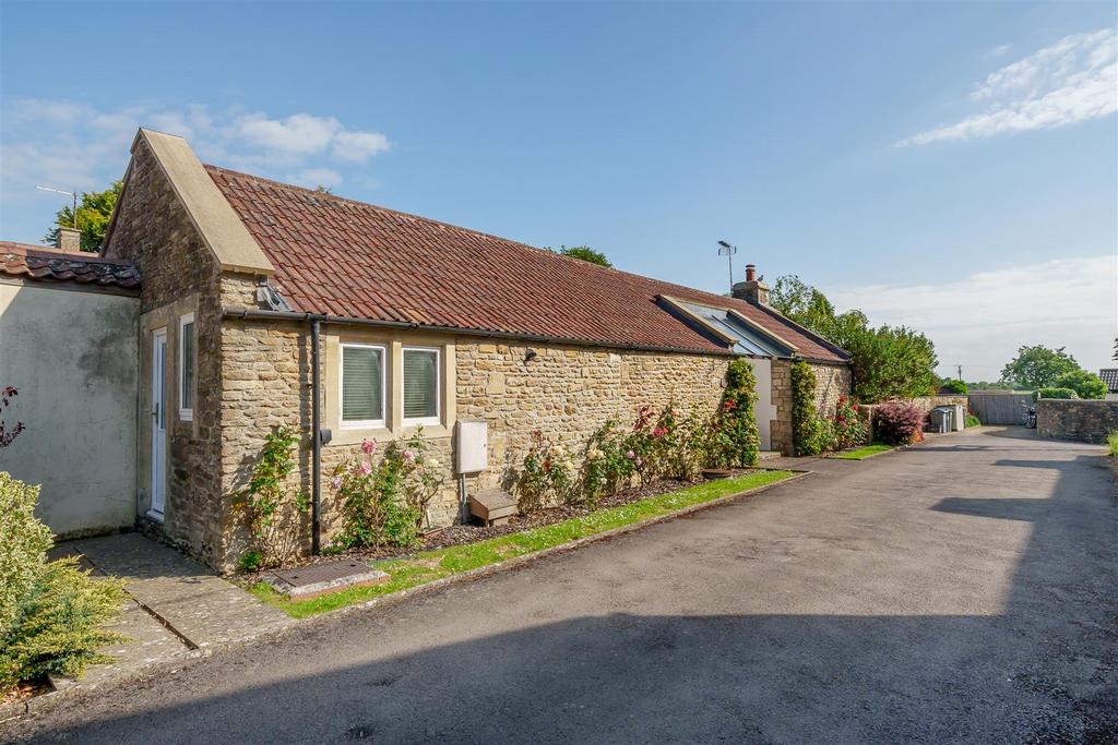 Kington St. Michael, Chippenham 2 bed barn conversion for sale £395,000
