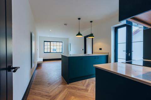 2 bedroom apartment to rent, Hibernia Street, Ramsgate