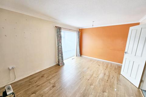 14 Cranmore Close, Trowbridge, BA14 9BU