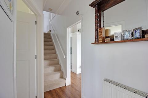 3 Braeside, Halifax, HX2 0AQ