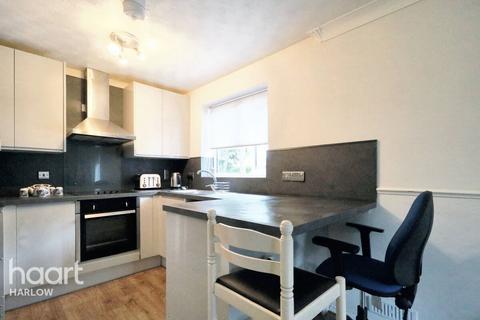 1 bedroom flat for sale, Hazel Gardens, Sawbridgeworth