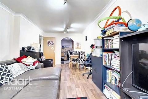 1 bedroom flat to rent, Queensbury Place - Manor Park - E6