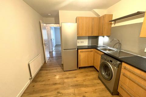 2 bedroom flat to rent, Fraser Place, The City Centre, Aberdeen, AB25