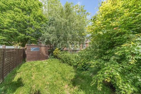 1 bedroom flat for sale, Leverholme Gardens, Mottingham, SE9