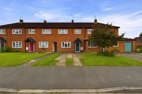 3 bedroom terraced house for sale, Norfolk Close, Worcester, Worcestershire, WR2