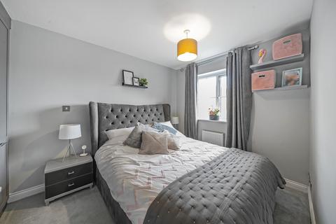15 Cornstone Fold, Leeds, LS12 5SX