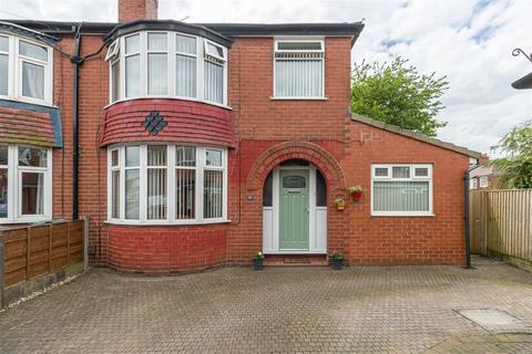 4 bedroom semi-detached house for sale, Onslow Avenue, New Moston, Manchester