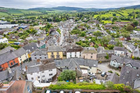 2 bedroom character property for sale, Market Square, Bishops Castle SY9