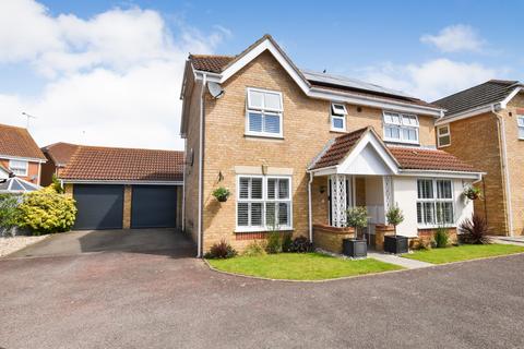 4 bedroom detached house for sale, Mirosa Drive, Maldon, Essex, CM9