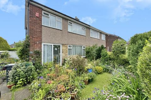 3 bedroom semi-detached house for sale, Wharfedale Crescent, Garforth