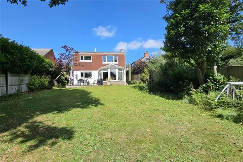 4 bedroom detached house for sale, Fairview Road, Hampshire GU35