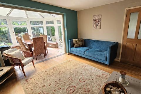 4 bedroom detached house for sale, Fairview Road, Hampshire GU35