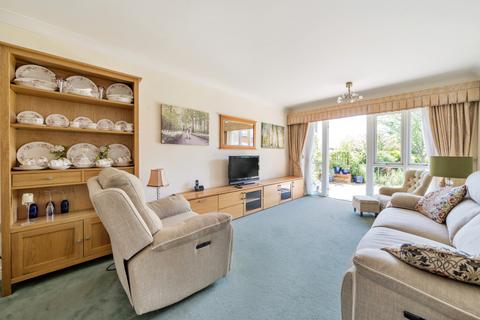 2 bedroom apartment for sale, Patrons Way West, Denham Garden Village, Denham, Buckinghamshire, UB9