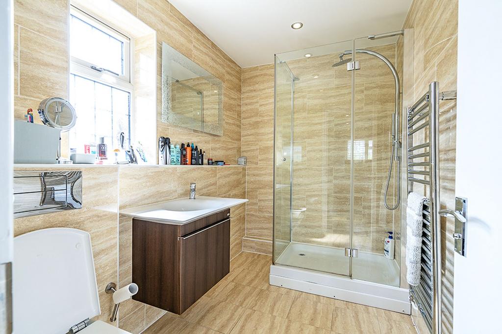 Bedroom Three Ensuite
