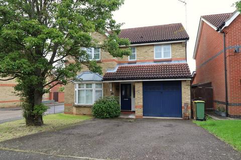 4 bedroom detached house for sale, Kestrel Grove, Rayleigh, SS6