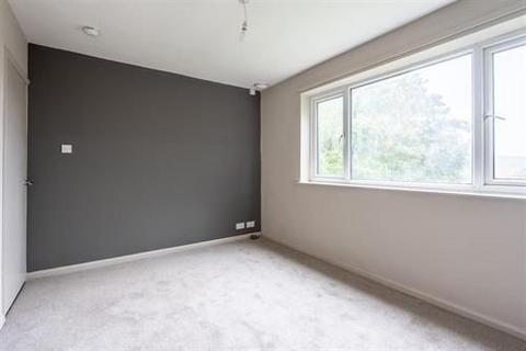 2 bedroom flat to rent, Horsforth, Leeds LS18