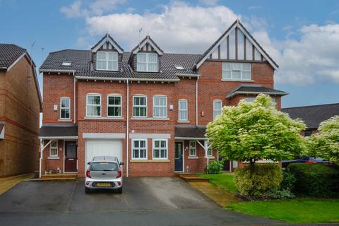 3 bedroom townhouse for sale, Wheelock Close, Northwich, CW9