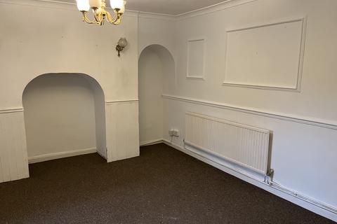 1 bedroom flat to rent, Clytha Square, , Newport