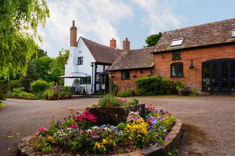 5 bedroom farm house for sale, Longdon, Tewkesbury, GL20