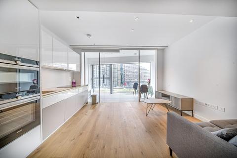 Studio to rent, Electric Boulevard Nine Elms SW11