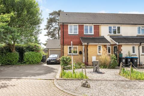 20 Gwynne Road, Caterham, CR3 5FH