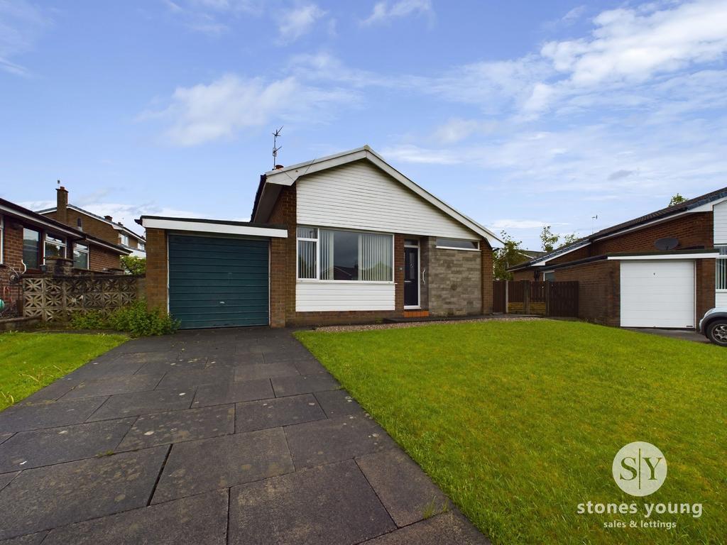 Parklands Way, Blackburn, BB2 3 bed detached bungalow for sale £180,000