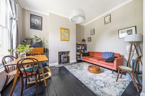 160b Lewisham Way, London, SE4 1UU