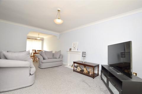 3 bedroom terraced house for sale, Hough End Gardens, Leeds, West Yorkshire