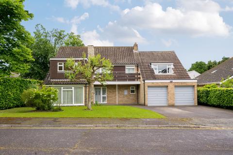 5 bedroom detached house for sale, Brackendene Close, Horsell, Woking, Surrey, GU21