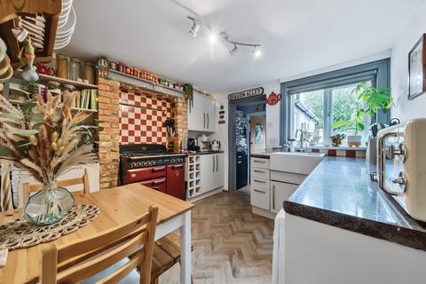 2 bedroom terraced house for sale, Castle Street, Southborough, Tunbridge Wells, TN4