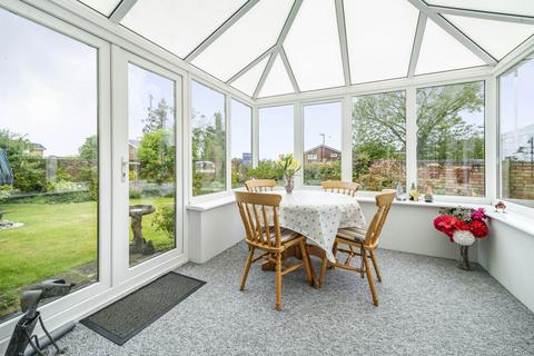 1 Iris Close, Basingstoke, RG22 5NS