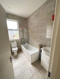 3 bedroom maisonette for sale, St. Mary's Road, London, E10 5RB