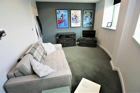 2 bedroom apartment for sale, The Heart, Blue, Mediacityuk, Salford Quays M50