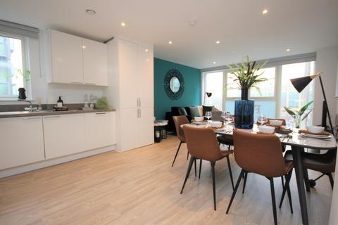 2 bedroom apartment for sale, The Boathouse, Ottinger Close, Clippers Quay,, Salford M50
