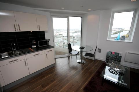 1 bedroom apartment for sale, Blue, Salford Quays M50